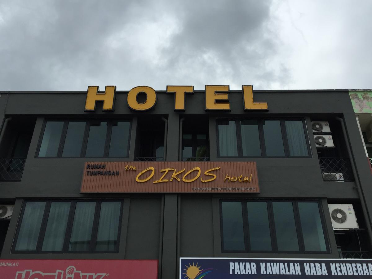 The Oikos Hotel Pontian Kecil Exterior foto